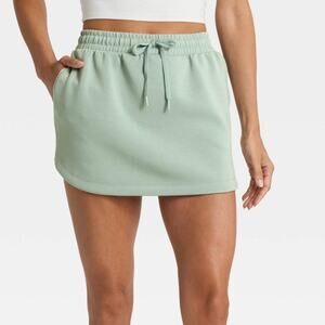 All in Motion Airy Sleek Skort Womens Large Sage Green High Rise Pockets NWT